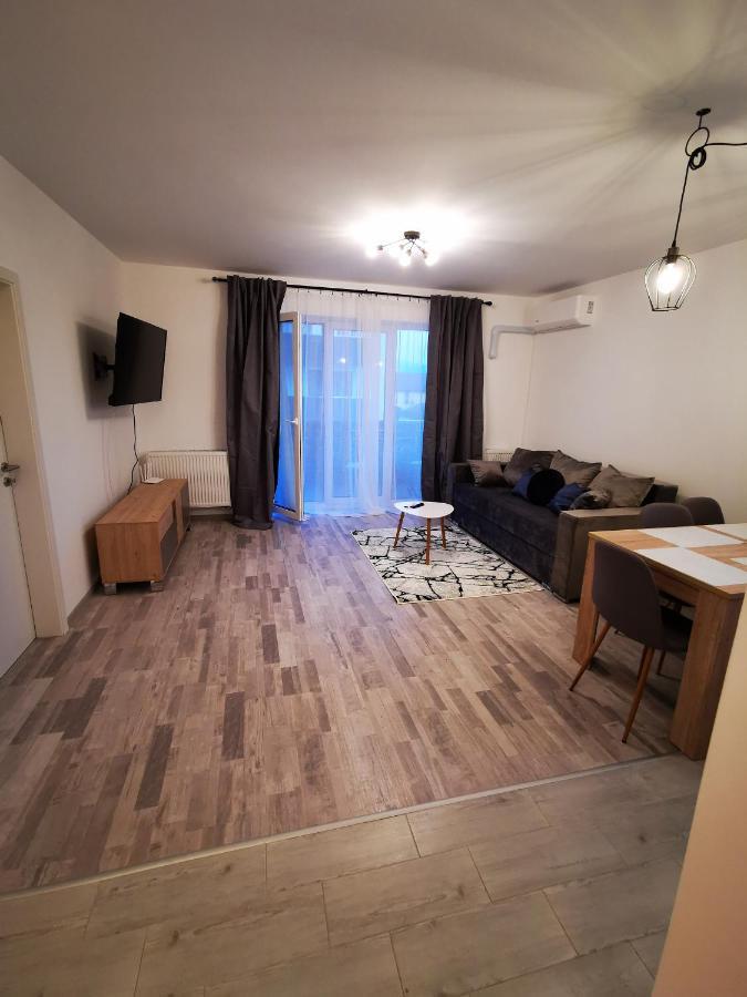 Teo Apartment Braşov Buitenkant foto